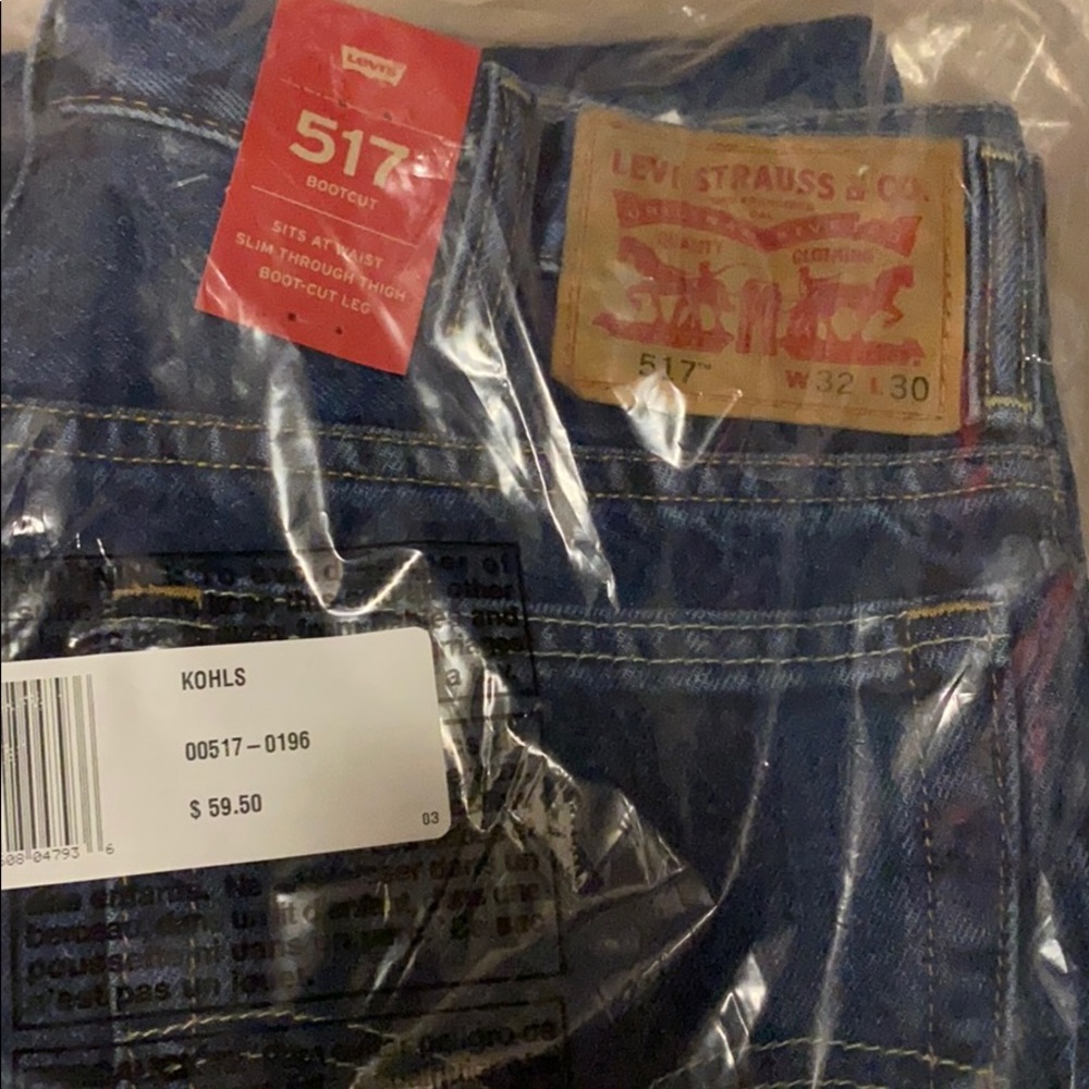 Men’s Levi’s. Brand New. Style 517 bootcut